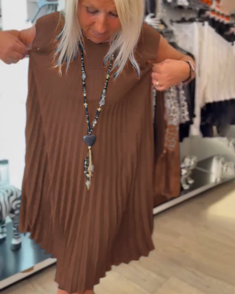 Alora | Pleated Chic Dress
